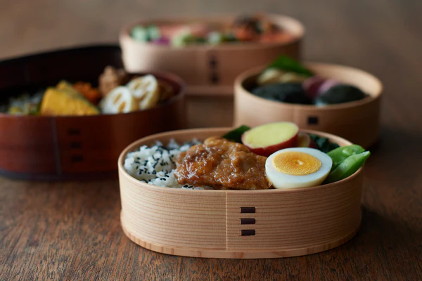 小判弁当(中)