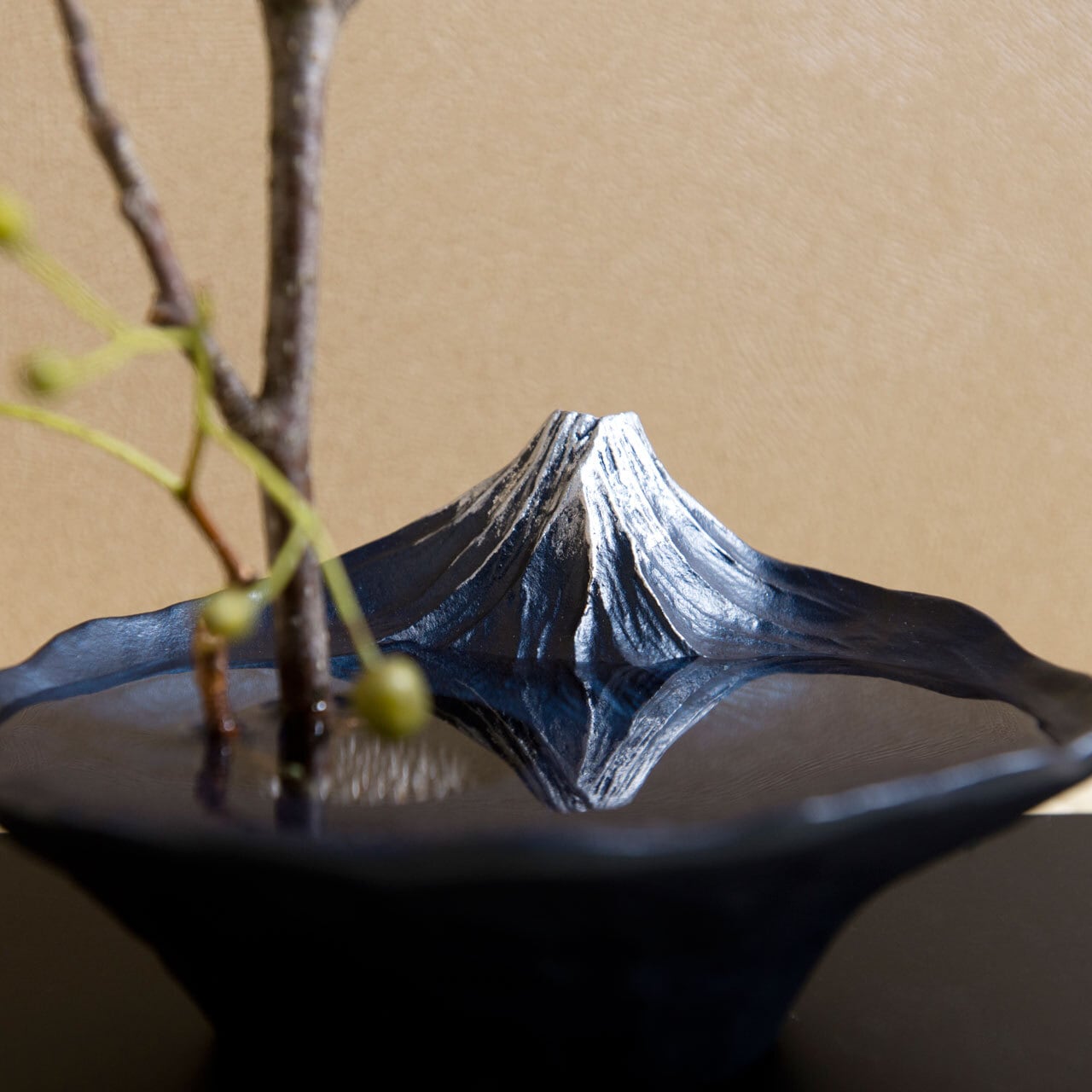 【銀雅堂】さかさ富士(花器)