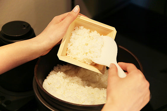 【国産ひのき】木製の冷凍ご飯容器 枡のおひつ COBITSU